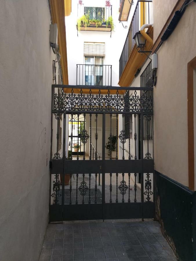 Ferienwohnung El Rinconcito De La Alfalfa Sevilla Exterior foto